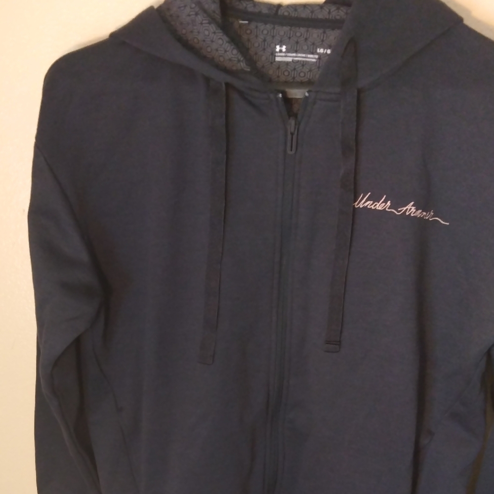 Under Armour Hoodie